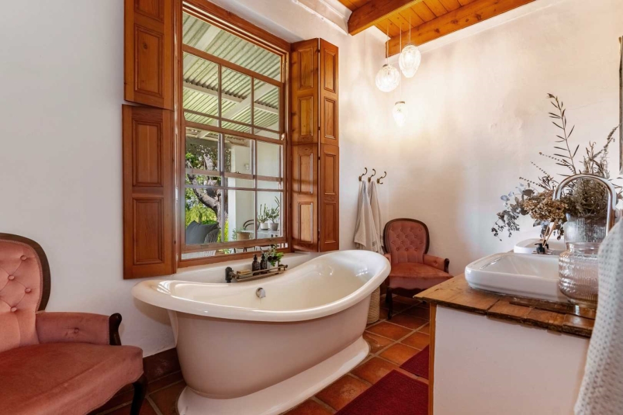 5 Bedroom Property for Sale in Paarl Rural Western Cape